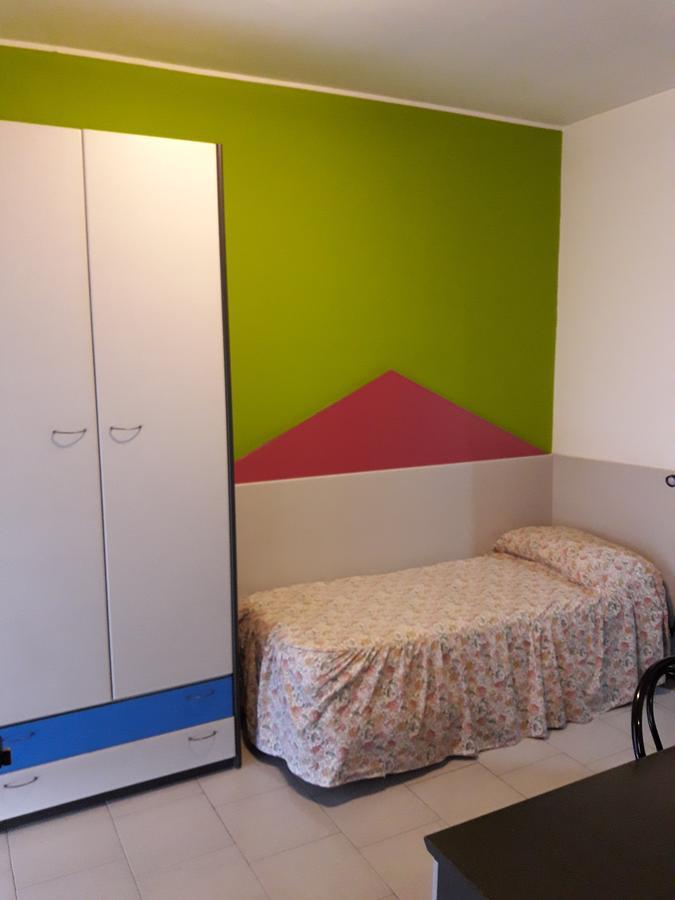Albergo Piccadilly Medolago Bagian luar foto